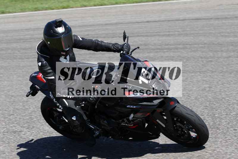 /Archiv-2025/42 07.08.2025 Peter Studer Girls Day ADR/Gruppe pink/13